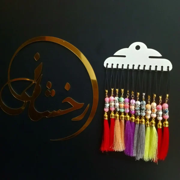 آویز ابریشمی